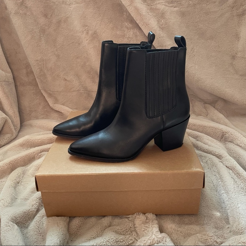 Lucky Brand Chelsea Boot